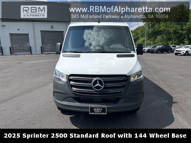 new 2025 Mercedes-Benz Sprinter 2500 car