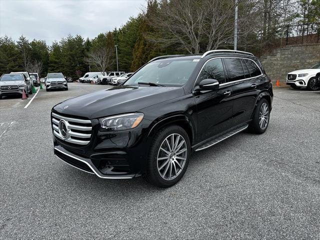 new 2024 Mercedes-Benz GLS 580 car, priced at $117,200