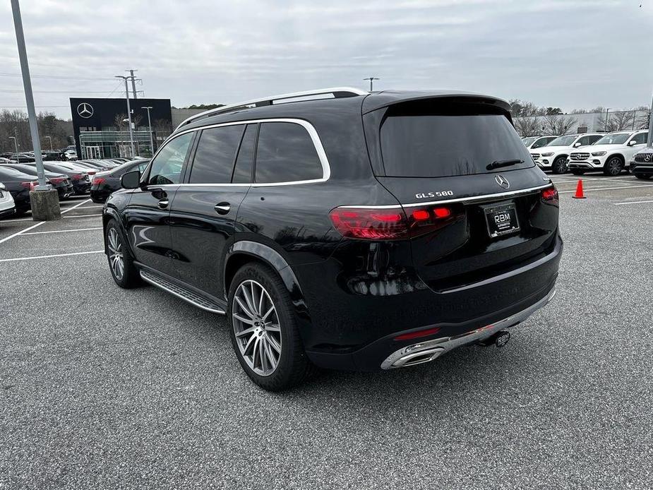 new 2024 Mercedes-Benz GLS 580 car, priced at $117,200