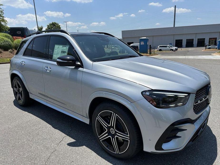 new 2024 Mercedes-Benz GLE 450 car, priced at $88,300