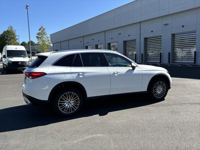 new 2025 Mercedes-Benz GLC 300 car, priced at $54,885