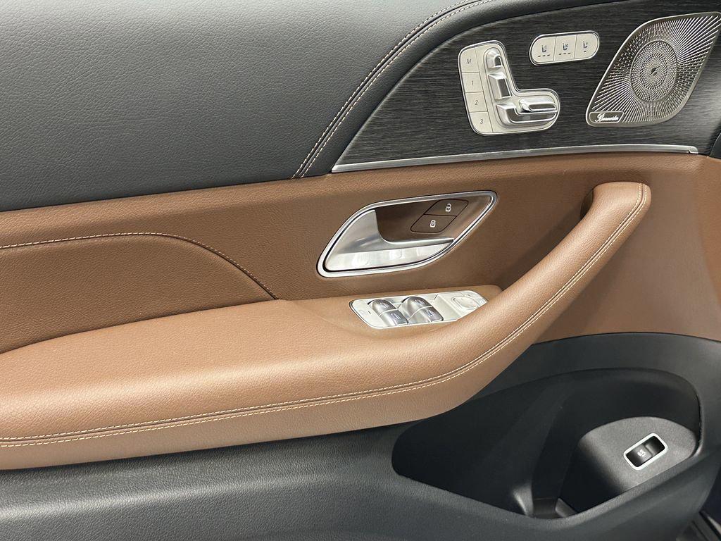 new 2026 Mercedes-Benz GLE 450 car, priced at $82,685