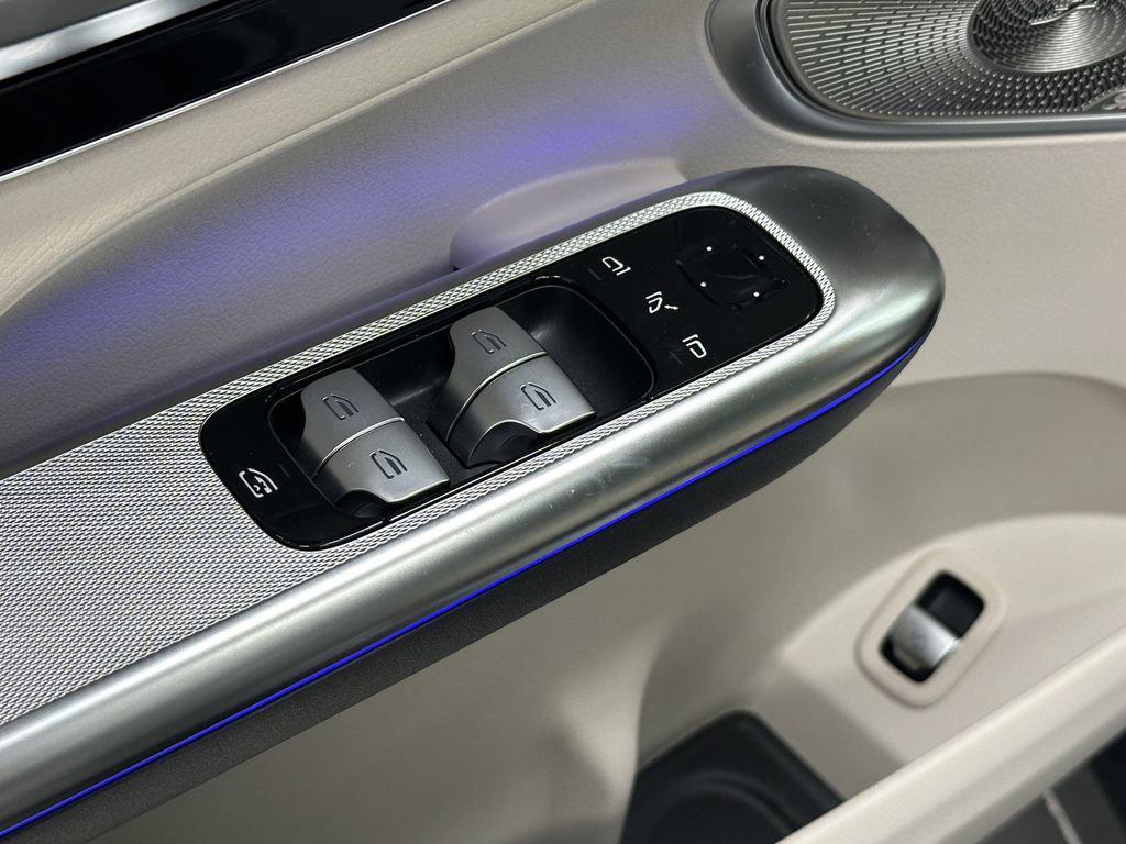 new 2026 Mercedes-Benz GLC 300 car, priced at $62,340