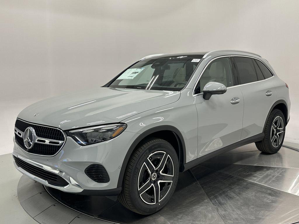 new 2026 Mercedes-Benz GLC 300 car, priced at $62,340