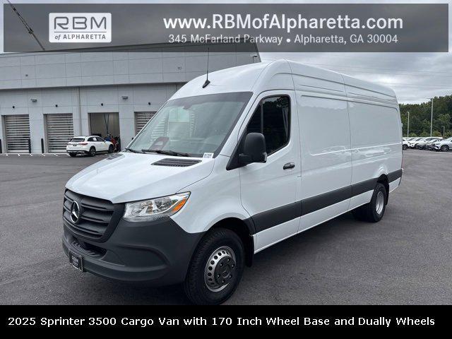 new 2025 Mercedes-Benz Sprinter 3500 car