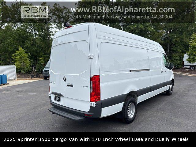 new 2025 Mercedes-Benz Sprinter 3500 car