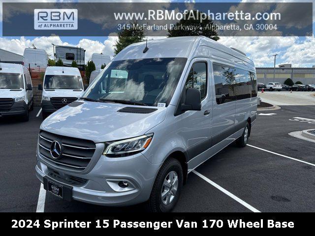 new 2024 Mercedes-Benz Sprinter 2500 car