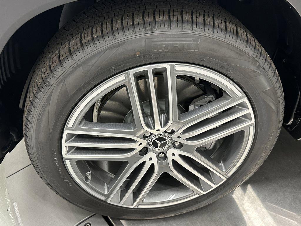 new 2026 Mercedes-Benz GLS 450 car, priced at $99,555