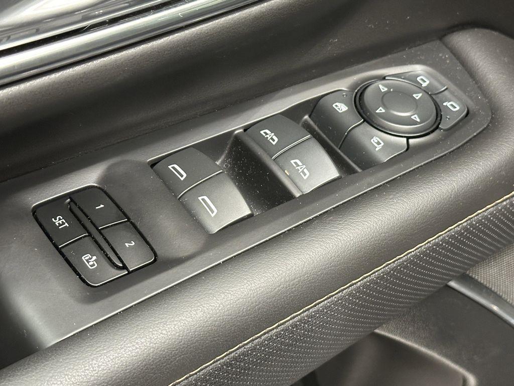 used 2024 GMC Yukon car, priced at $67,310