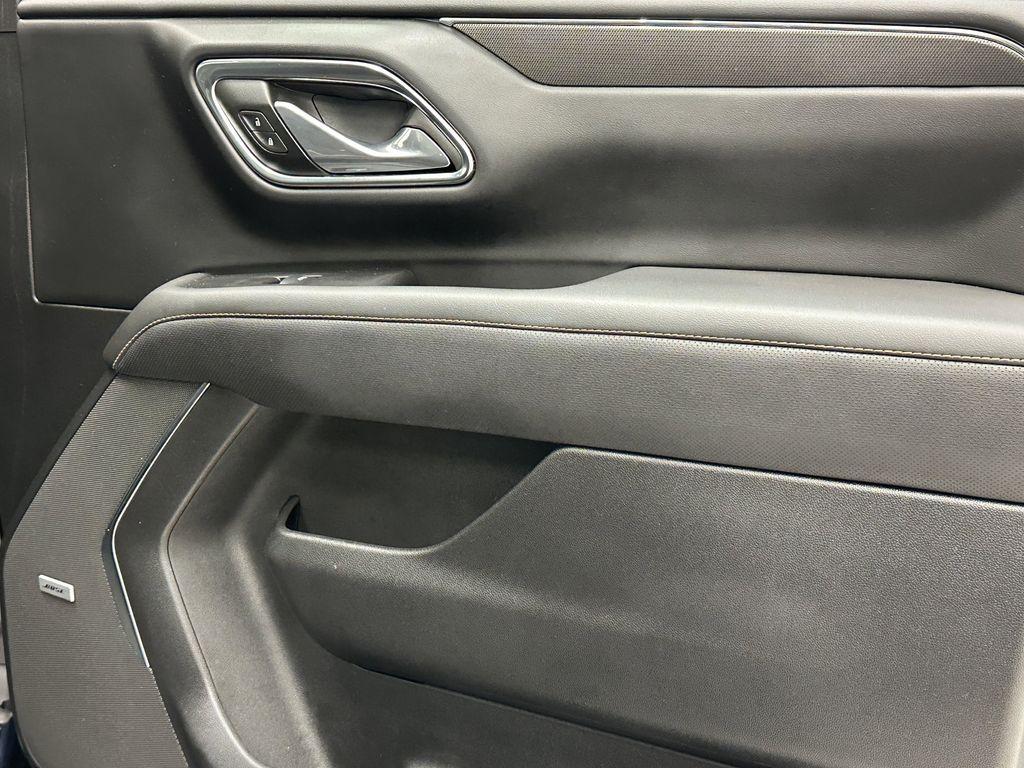 used 2024 GMC Yukon car, priced at $67,310