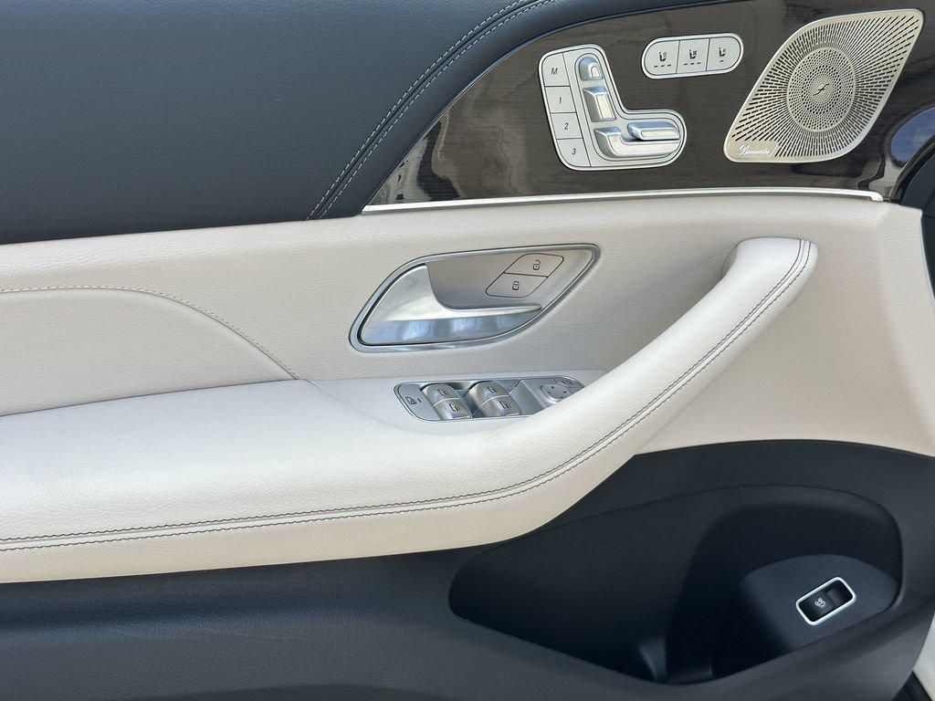 new 2025 Mercedes-Benz GLE 350 car, priced at $78,140