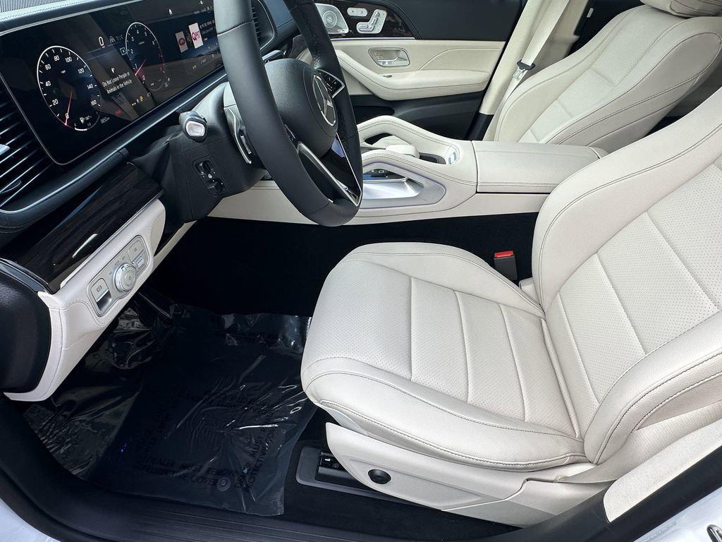 new 2025 Mercedes-Benz GLE 350 car, priced at $78,140