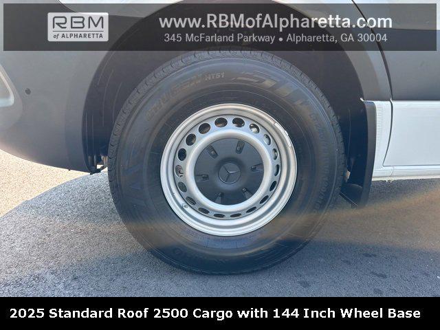 new 2025 Mercedes-Benz Sprinter 2500 car