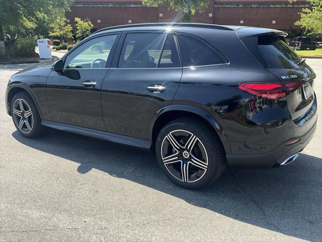 new 2024 Mercedes-Benz GLC 300 car, priced at $60,180