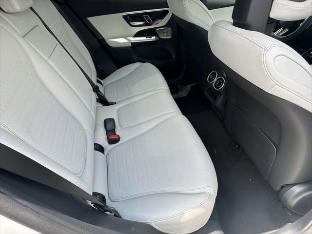 new 2025 Mercedes-Benz GLC 300 car, priced at $62,920
