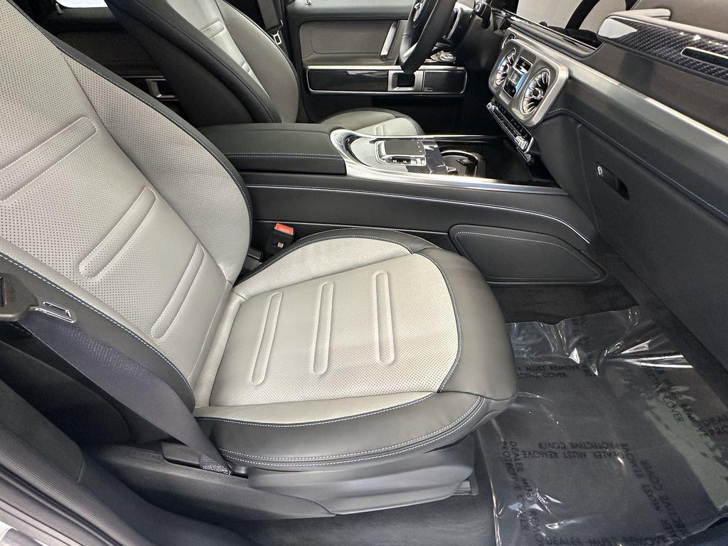 new 2025 Mercedes-Benz G-Class car, priced at $187,400