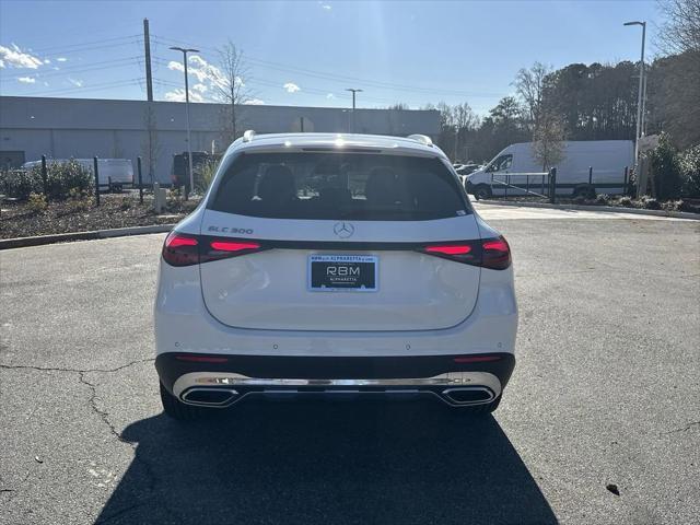 new 2025 Mercedes-Benz GLC 300 car, priced at $57,655