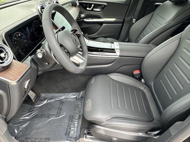 new 2025 Mercedes-Benz GLC 300 car, priced at $63,065