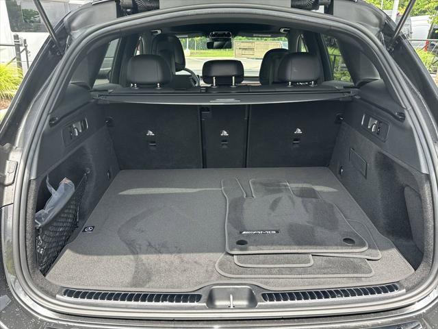 new 2025 Mercedes-Benz GLC 300 car, priced at $63,065
