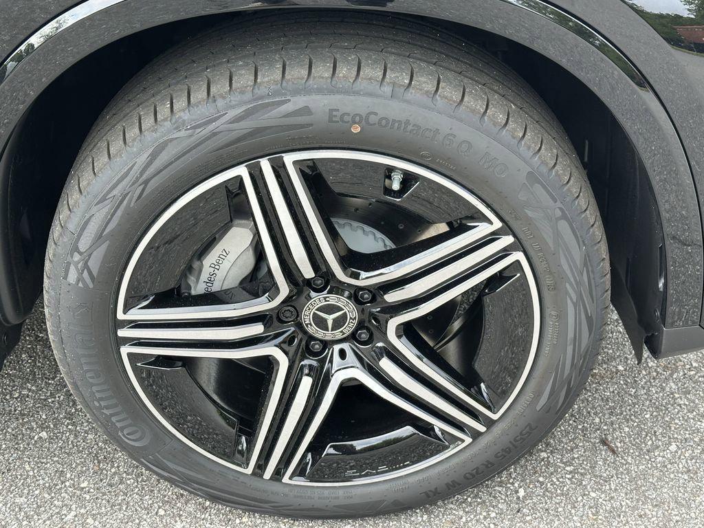 new 2025 Mercedes-Benz GLC 350e car, priced at $70,380