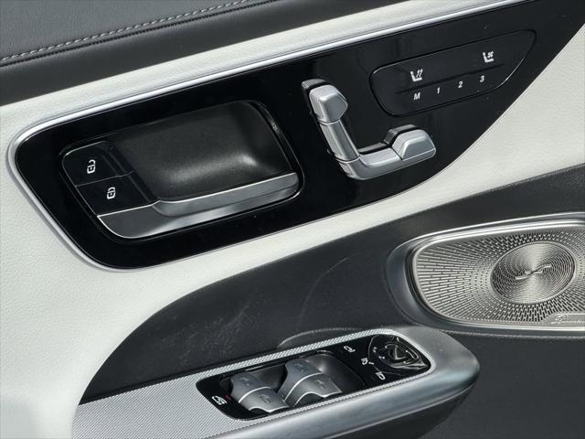 new 2025 Mercedes-Benz GLC 350e car, priced at $70,380
