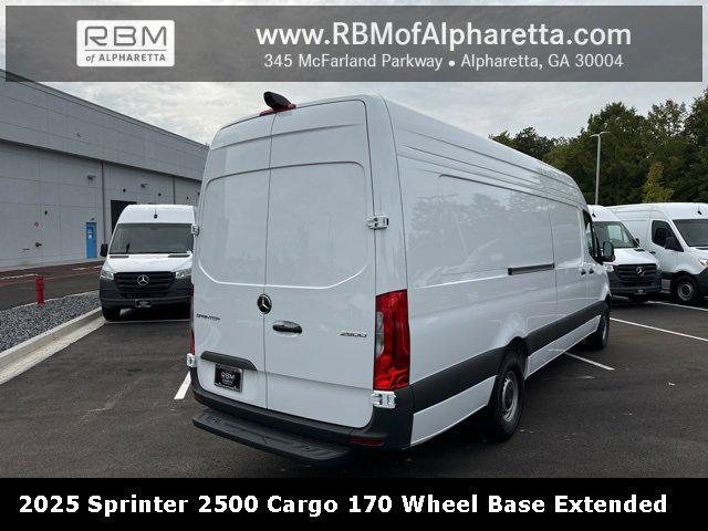 new 2024 Mercedes-Benz Sprinter 2500 car