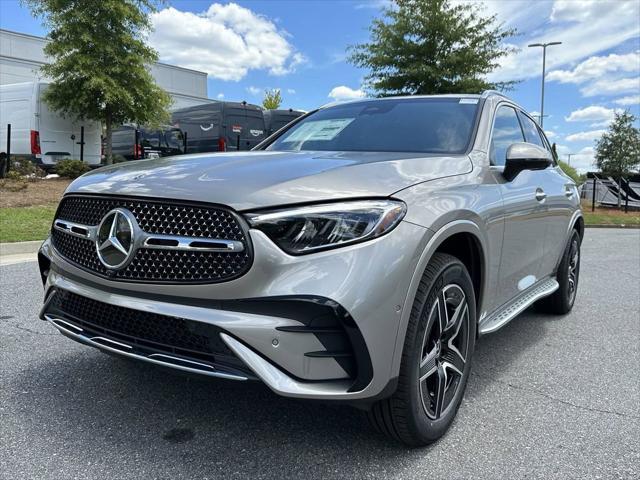 new 2024 Mercedes-Benz GLC 300 car, priced at $60,965