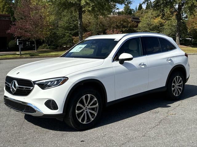 new 2025 Mercedes-Benz GLC 300 car, priced at $52,785