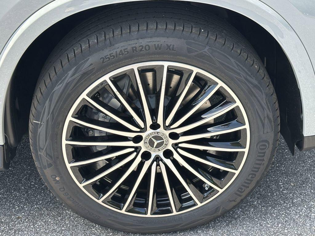 new 2025 Mercedes-Benz GLC 350e car, priced at $72,335