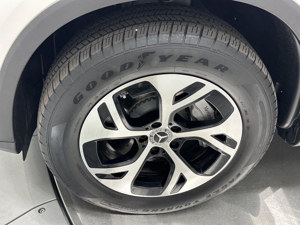 used 2025 Mercedes-Benz GLC 350e car, priced at $59,326