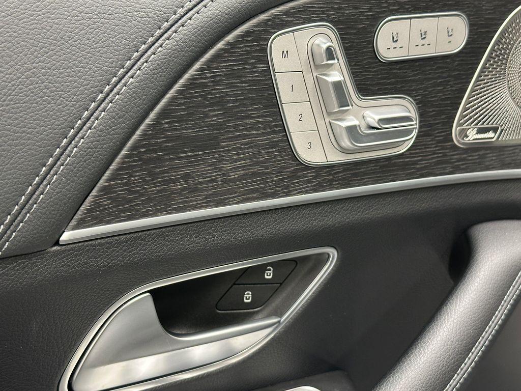 used 2023 Mercedes-Benz GLE 450 car, priced at $59,999
