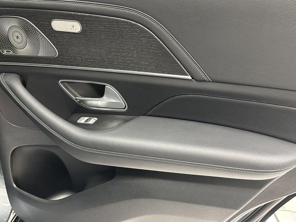 used 2023 Mercedes-Benz GLE 450 car, priced at $59,999