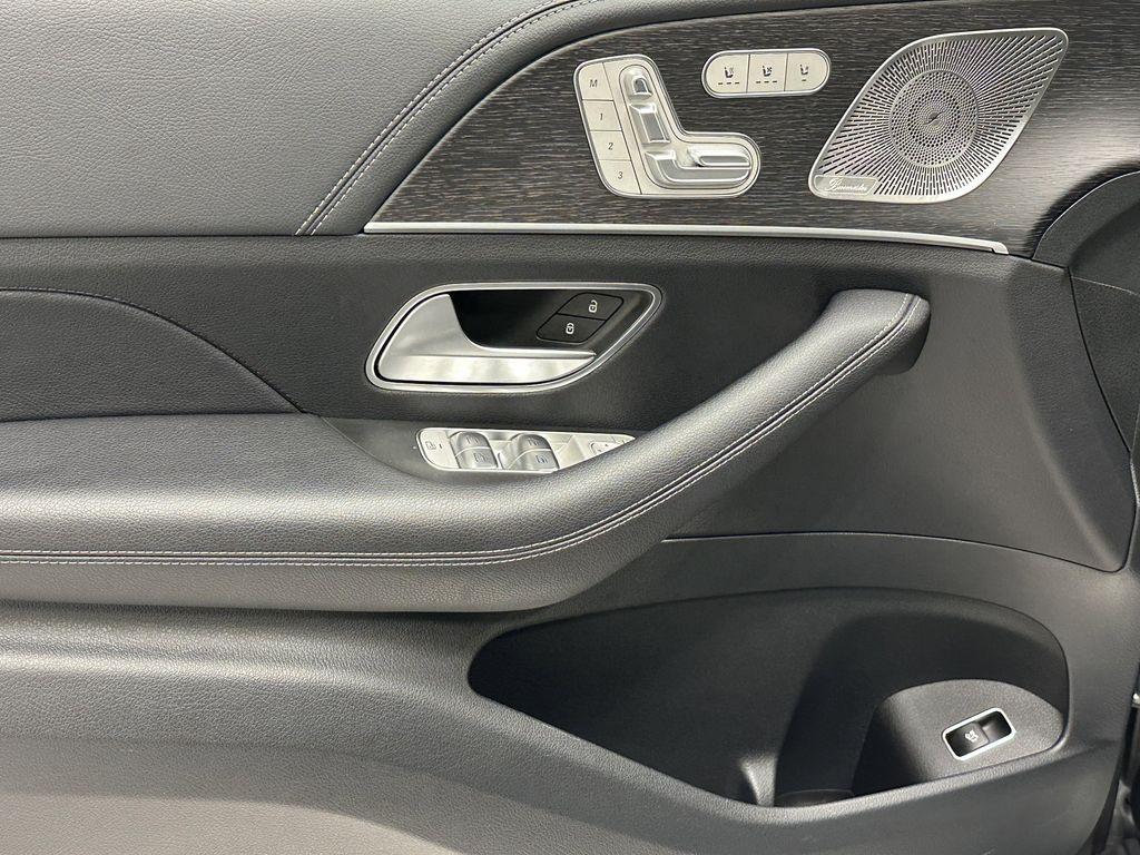 used 2023 Mercedes-Benz GLE 450 car, priced at $59,999