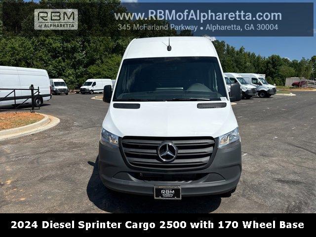 new 2024 Mercedes-Benz Sprinter 2500 car