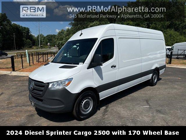 new 2024 Mercedes-Benz Sprinter 2500 car