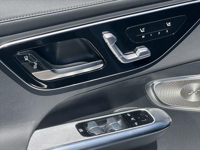 new 2025 Mercedes-Benz GLC 300 car, priced at $68,355