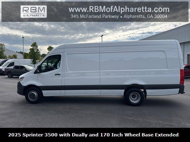 new 2025 Mercedes-Benz Sprinter 3500 car