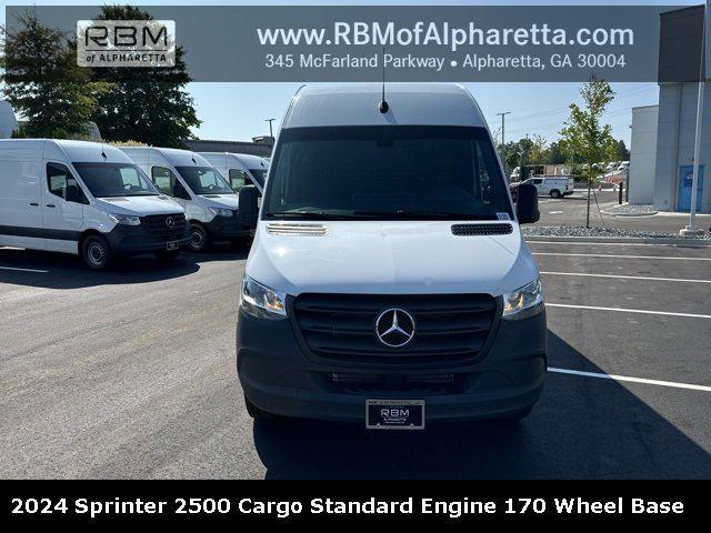 new 2024 Mercedes-Benz Sprinter 2500 car