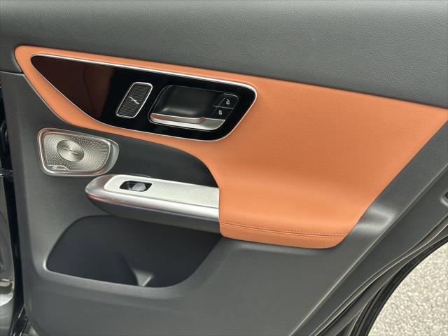 new 2025 Mercedes-Benz GLC 350e car, priced at $69,675
