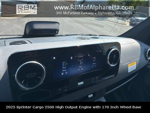 new 2025 Mercedes-Benz Sprinter 2500 car