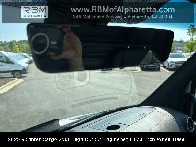 new 2025 Mercedes-Benz Sprinter 2500 car