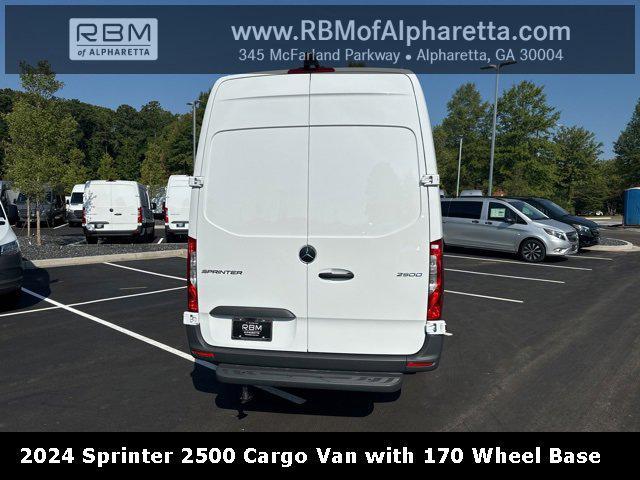 new 2024 Mercedes-Benz Sprinter 2500 car