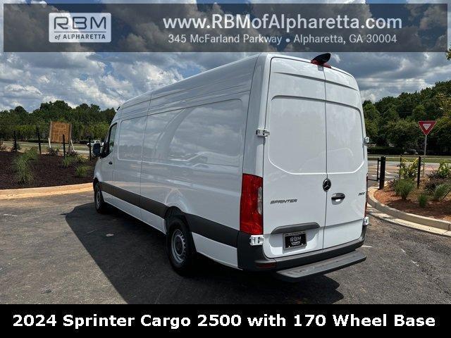 new 2024 Mercedes-Benz Sprinter 2500 car