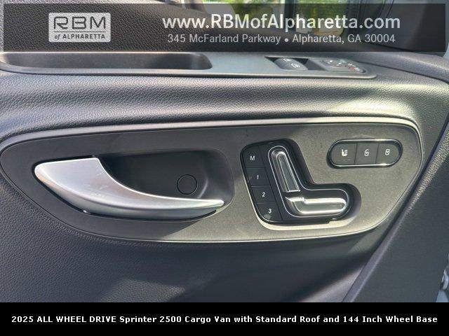 new 2025 Mercedes-Benz Sprinter 2500 car