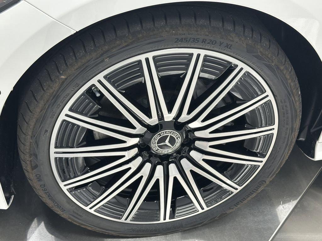 new 2026 Mercedes-Benz GLE 450e car, priced at $84,200