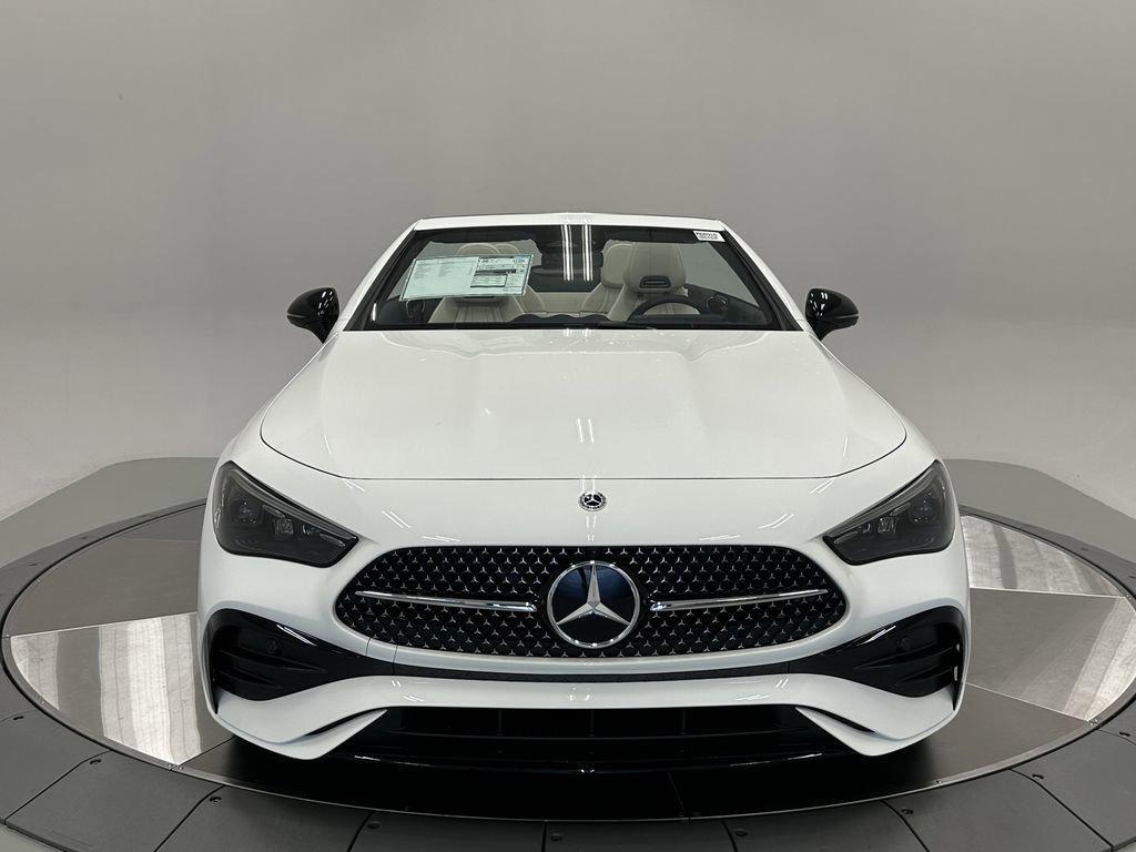 new 2026 Mercedes-Benz GLE 450e car, priced at $84,200