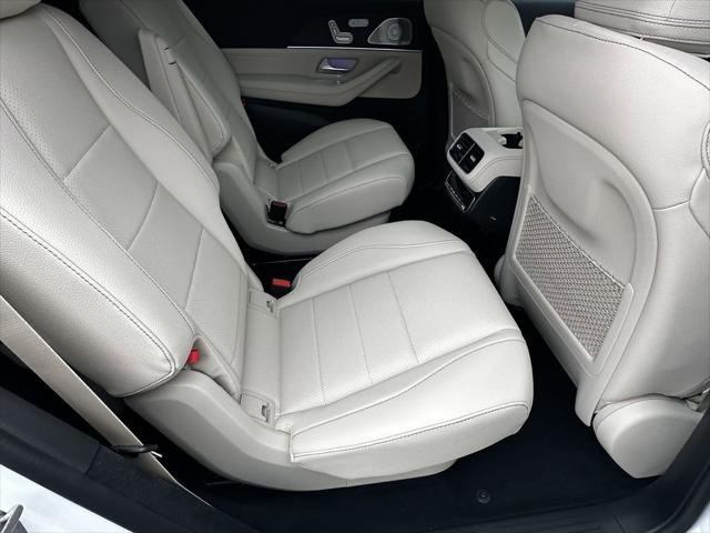 new 2025 Mercedes-Benz GLS 450 car, priced at $97,515
