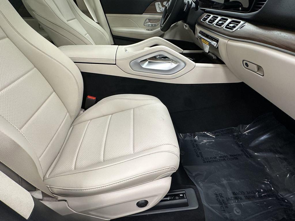 new 2026 Mercedes-Benz GLE 450 car, priced at $82,660