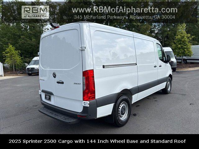new 2025 Mercedes-Benz Sprinter 2500 car