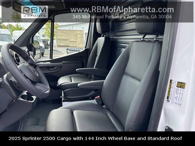 new 2025 Mercedes-Benz Sprinter 2500 car